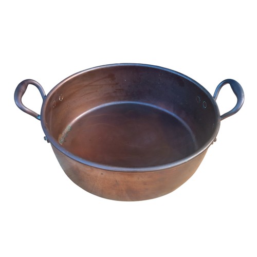 721 - A LARGE DOUBLE HANDLED COPPER PAN