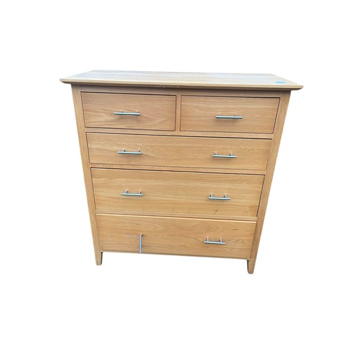 736 - AN OAK 2 OVER 3 DRAWERED CHEST OF DRAWERS