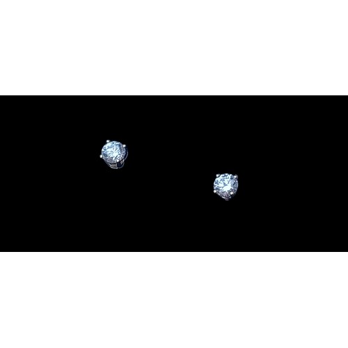 598 - A NEW PAIR OF 9ct SOLITAIRE DIAMOND (0.27ct) EARRINGS 4 CLAW MOUNT