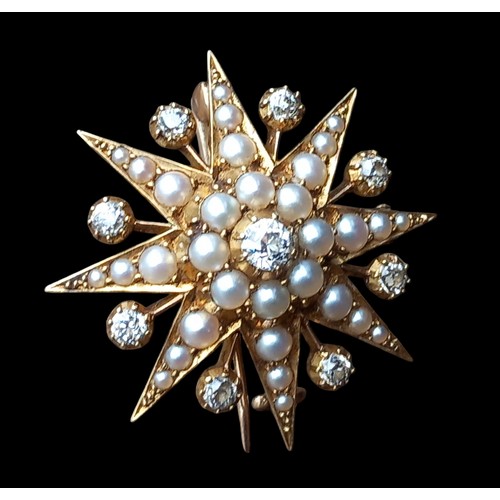 670A - A TRULEY STUNNING 15CT GOLD FOB BROOCH SET WITH 8 QUALITY DIAMONDS & PEARLS OF EXCEPTIONAL QUALITY S... 