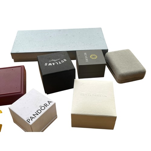 58 - A MIXED LOT OF JEWELLERY BOXES