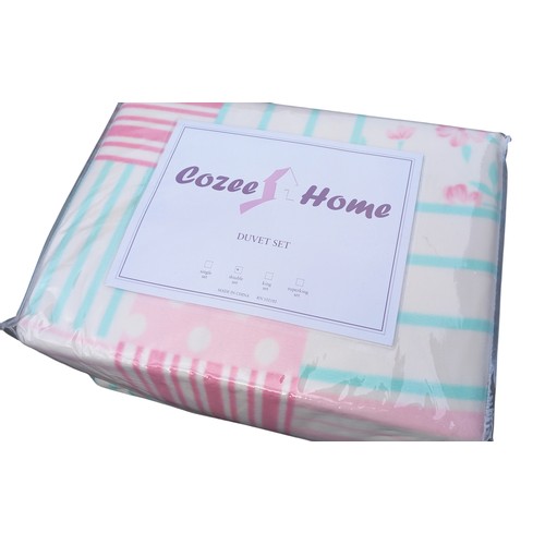 65 - NEW COZEE HOME DOUBLE BED DUVET SET