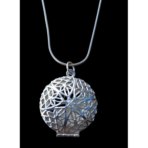 232 - AN UNUSAL SILVER OPENWORK PENDANT WITH A SILVER SNAKE CHAIN