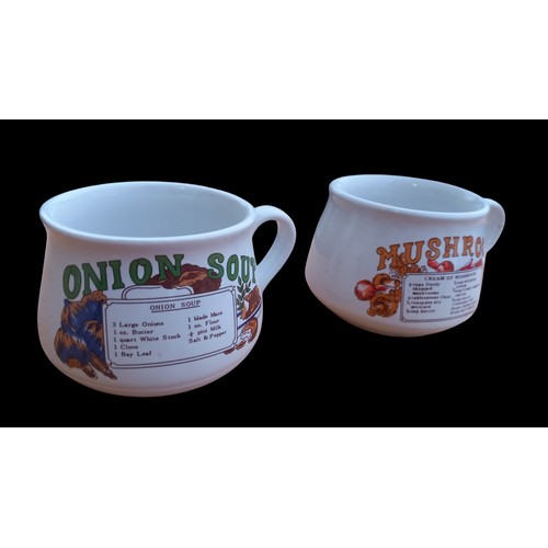 395 - 2 RETRO SOUP MUGS