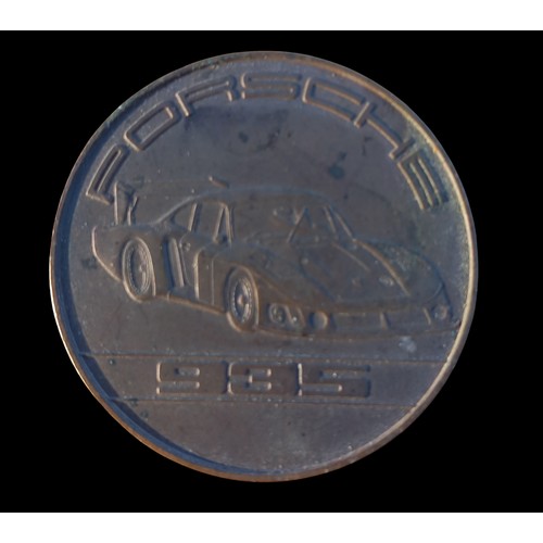 467 - 1979 PORSCHE 935 COIN