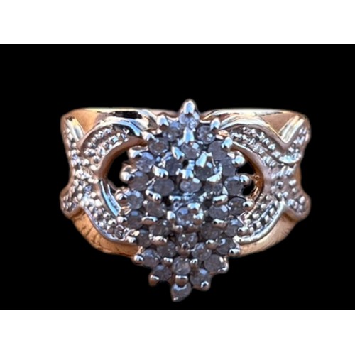 539 - A STUNNING 10ct GOLD AND DIAMOND RING (NEVER WORN) AND A HEAVY 6.13grm