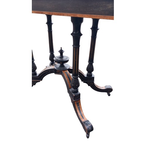 596 - A STUNNING QUALITY ANTIQUE EBONY & MAPLE TURN OVER LEAF CARD TABLE ON AN ORNATE QUAD BASE