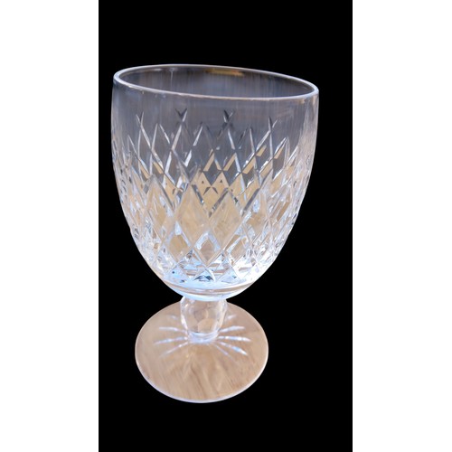 607 - A SET OF 5 WATERFORD CRYSTAL GLASS ON STEM