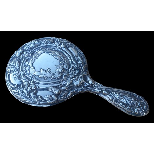 573 - A BEAUTIFULLY ORNATE CHESTER SILVER HAND MIRROR