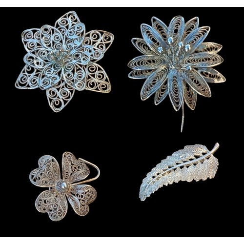 650 - 4 SILVER BROOCH