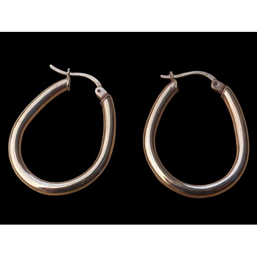 536A - A PAIR OF 9ct GOLD LARGE HOLLOW HOOP EARRINGS 15mm DROP