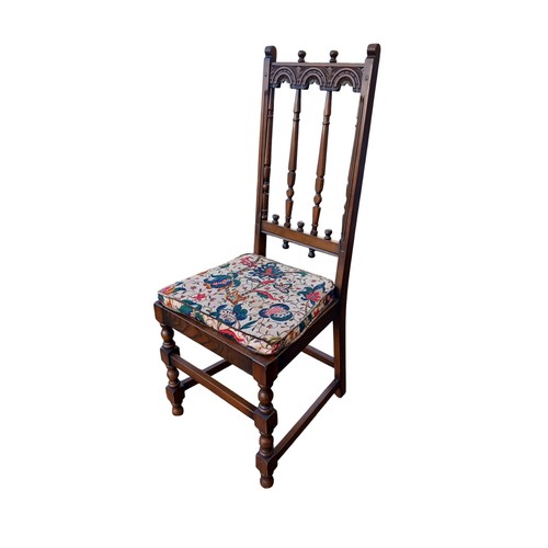 83 - A SET OF 8 HIGH QUALITY OAK CHAIRS