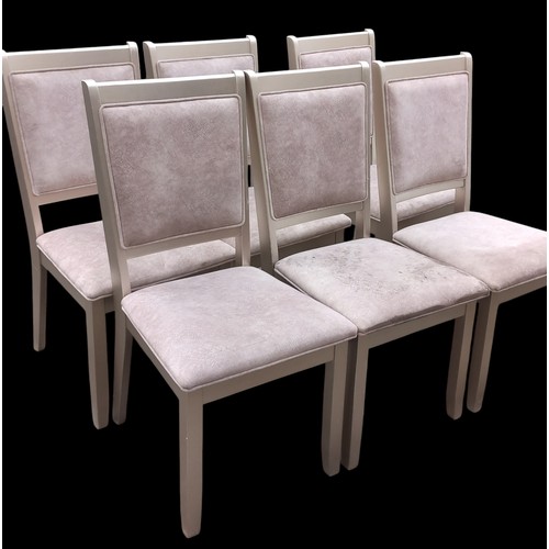 143 - A SET OF 6 CREAM DINING CHAIRS WITH SMALL MIRROR TO BACK