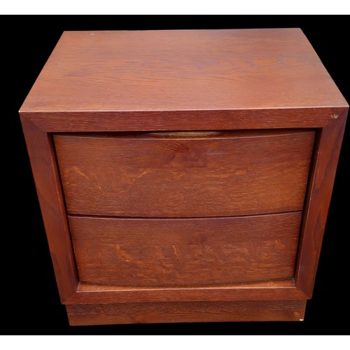 148 - A DARK OAK 2 DRAWER BEDSIDE CHEST