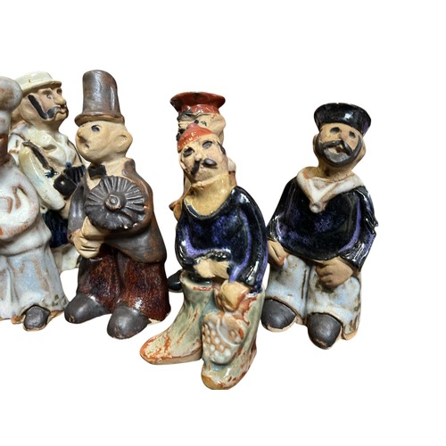 88 - A LOT OF 7 TREMAR POTTERY CORNWALL FIGURES (1960-1983)