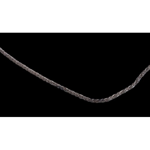 172 - AN 835 SILVER CHAIN