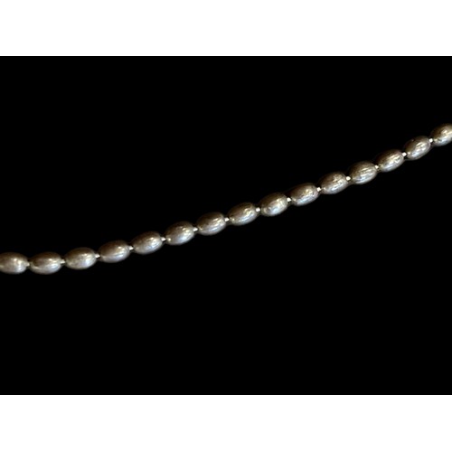 176 - AN USUAL SILVER BEAD DESIGN CHAIN