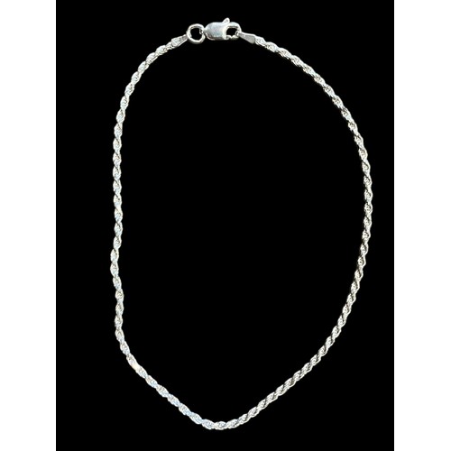 207 - A SILVER ROPE BRACELET