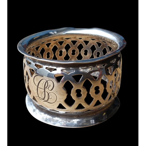 261 - A BIRMINGHAM SILVER OPENWORK NAPKIN RING 16.3g