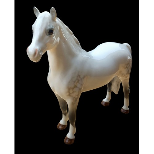 292 - 17X16cm BESWICK DAPPLE GREY HORSE