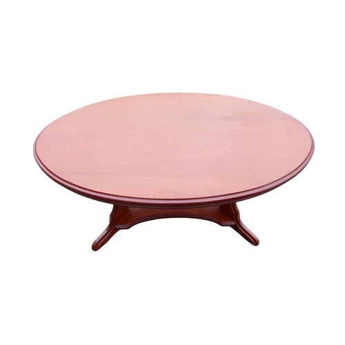 378 - A VERY CLEAN OVAL MAHOGANY COFFEE TABLE