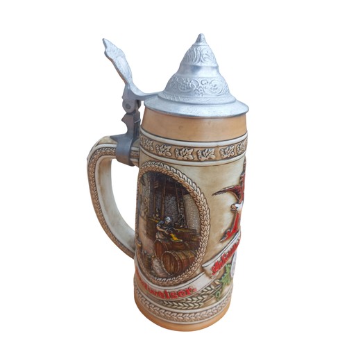 128 - A COLLECTABLE DECORATIVE BUDWIESER TANKARD 10