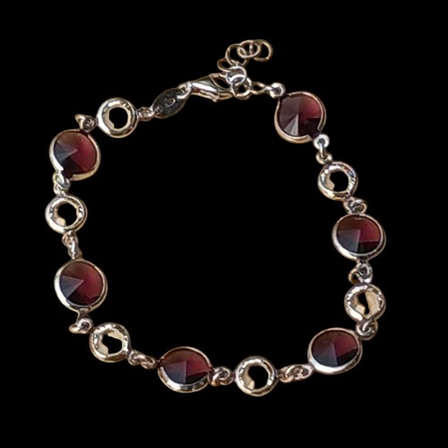 201 - A BEAUTIFUL GEM SET SILVER BRACELET