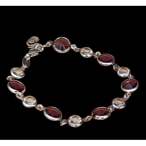 201 - A BEAUTIFUL GEM SET SILVER BRACELET