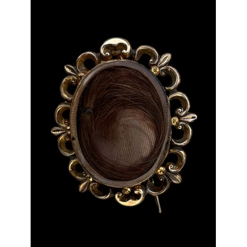 251 - A MOURNING BROOCH 1844-1933