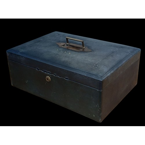 278 - A LOVELY CHAISED LEATHER FITTED ANTIQUE BOX 14.5X10X5.5