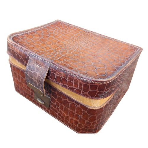 304 - A SMALL CROCODILE SKIN CASE 7X6X3