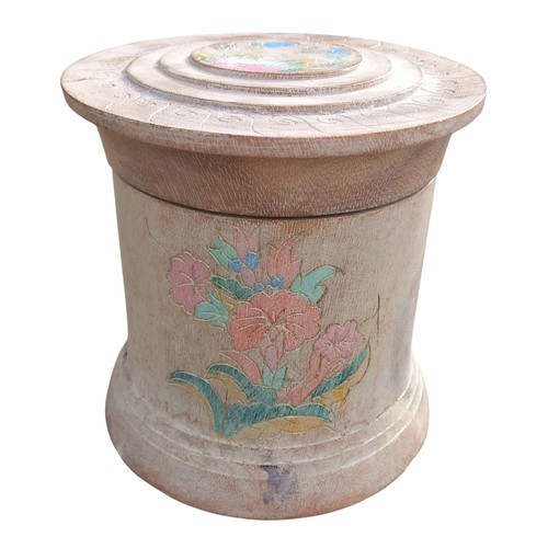 305 - AN ORNATE TEMPLE JAR WITH LID 8