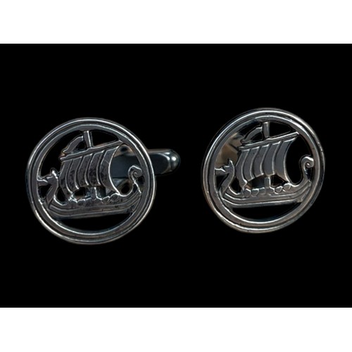 191A - A PAIR OF SILVER VIKING CUFFLINKS