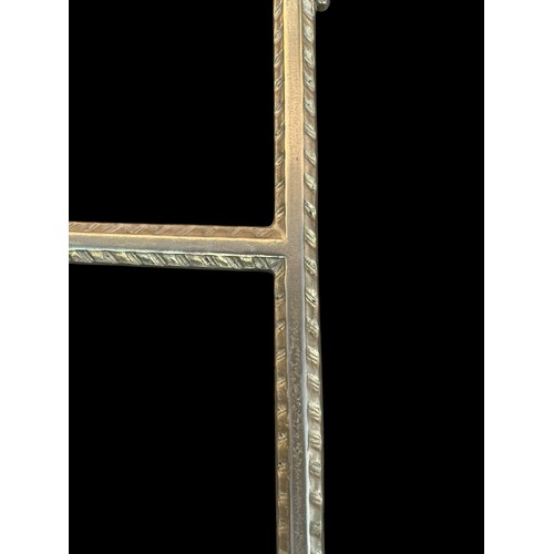 9 - AN ORNATE SMALL BRASS PICTURE EASLE 22