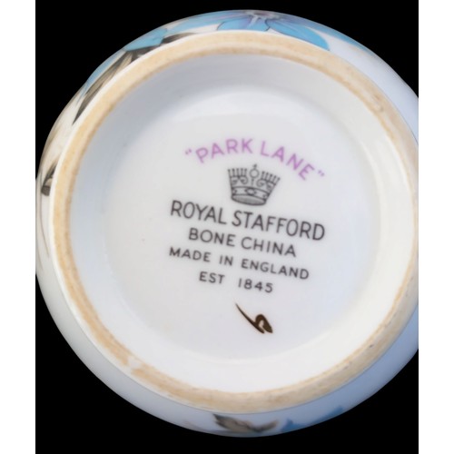 39 - ROYAL STAFFORD 21 PIECE  