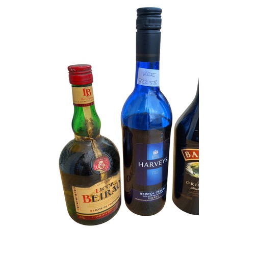 46 - 5 BOTTLES OF MIXED DRINK