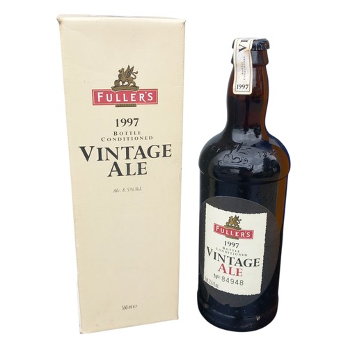 113 - A BOXED BOTTLE OF FULLERS VINTAGE ALE