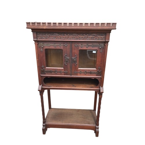 148 - A STUNNING ANTIQUE GOTHIC/MEDIVAL STYLE DISPLAY CABINET WITH CASTLE RAMPART TOP 40x67x18