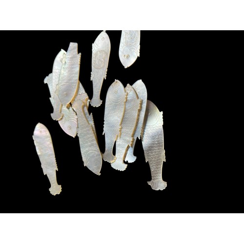 58 - A LOT OF 12 CHINESE FISH M.O.P. GAMING TOKENS