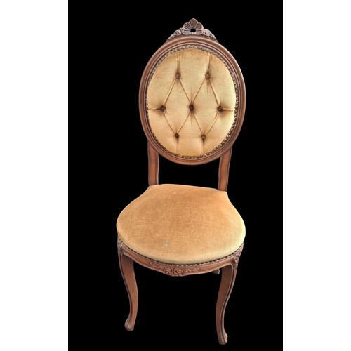 84 - A BUTTONED BACKED BEDROOM CHAIR