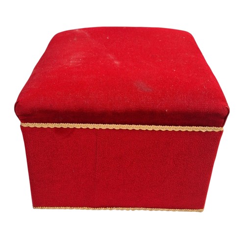 90 - A VINTAGE PUFFEE