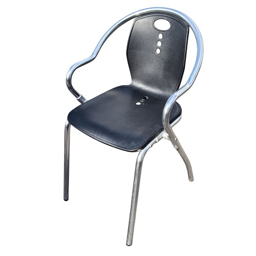 82 - A LOT OF 6 CHROME AND BLACK  STACKABLE CHAIRS