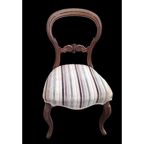 106 - A NICE QUALITY VICTORIAN SIDE CHAIR