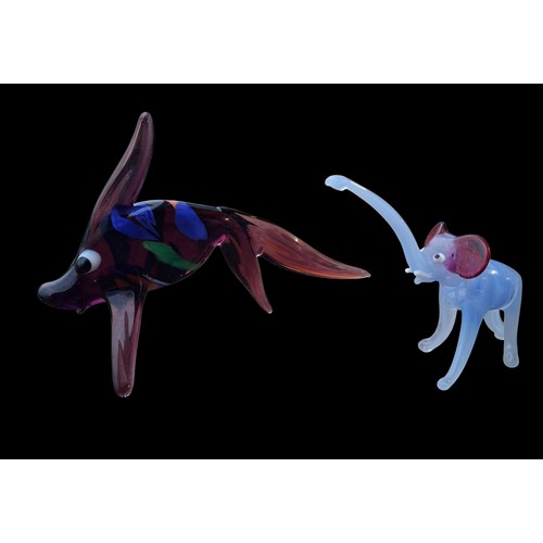 253 - A MURANO GLASS STYLE FISH AND ELEPHANT