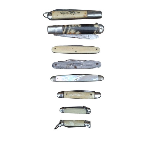 275 - A QUANTITY OF PEN/FRUIT KNIVES