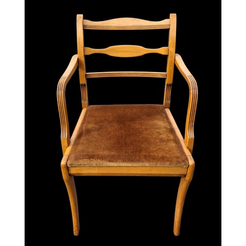 117 - A SATINWOOD BEDROOM CHAIR