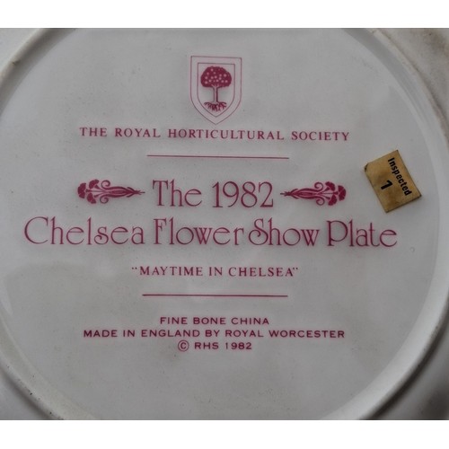 39 - 5 HORTICULTURE SOCIETY FLOWER SHOW PLATES