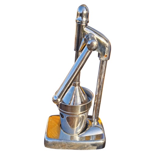 50 - A VINTAGE CHROME MANUAL FRUIT JUICER