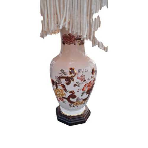 57 - A MASONS TABLE LAMP WITH MANDALAY PATTERN