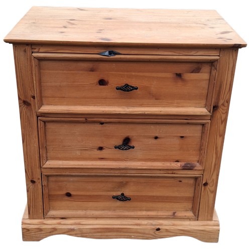 337 - A PINE 3 DRAWER CHEST